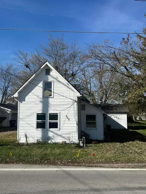 330 Yankeetown St, Mount Sterling, OH 43143