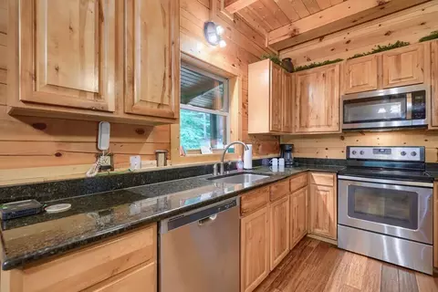 Kitchen - 9733 Larimer Rd, Logan, OH 43138 photo 1 of 2