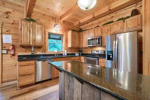 Kitchen - 9733 Larimer Rd, Logan, OH 43138 photo 2 of 2