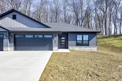 112 Roanoke St, Mount Vernon, OH 43050