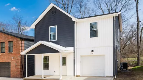 13184 Oak Rd NE, Thornville, OH 43076