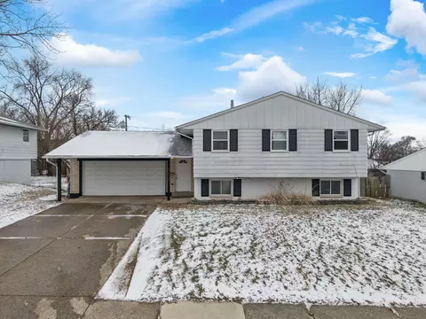 6226 Hemingway Rd, Dayton, OH 45424
