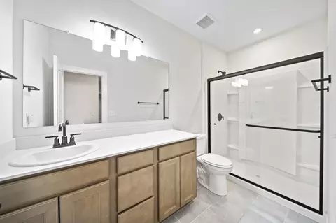 Bath - 3151 Stogen Ct, Delaware, OH 43015 photo 5 of 5