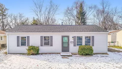 5585 Revere Dr, Hilliard, OH 43026