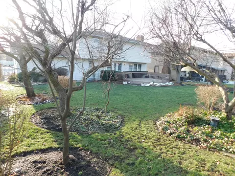 6242 Skywae Dr, Columbus, OH 43229