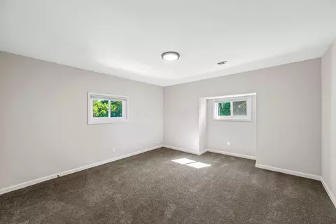 Bedroom - 539 N Ohio Ave, Lancaster, OH 43130 photo 12 of 12