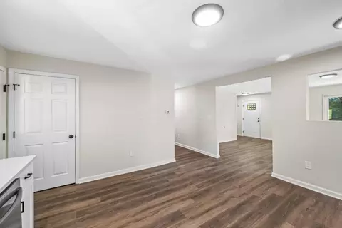 Entry Way - 539 N Ohio Ave, Lancaster, OH 43130 photo 1 of 1