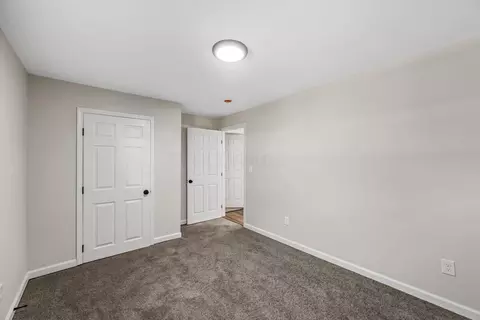 Bedroom - 539 N Ohio Ave, Lancaster, OH 43130 photo 3 of 12