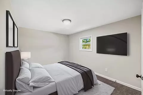 Bedroom - 539 N Ohio Ave, Lancaster, OH 43130 photo 1 of 12