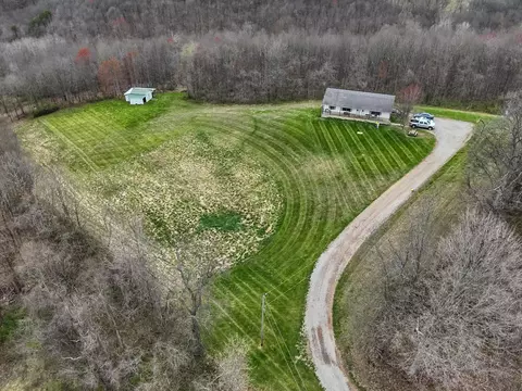 27783 Locust Grove Rd, Mcarthur, OH 45651