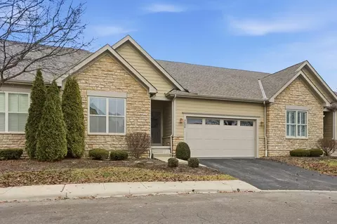 3638 Foresta Grand Dr, Powell, OH 43065
