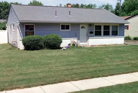 3875 Irwin Ave, Grove City, OH 43123
