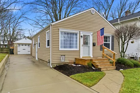 53 E Beechwold Blvd, Columbus, OH 43214