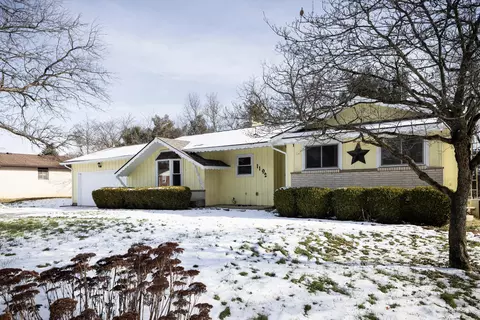 1192 Conn Way Dr, Heath, OH 43056