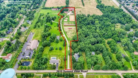 View/Area - 3910 Summit View Rd, Dublin, OH 43016 photo 1 of 12