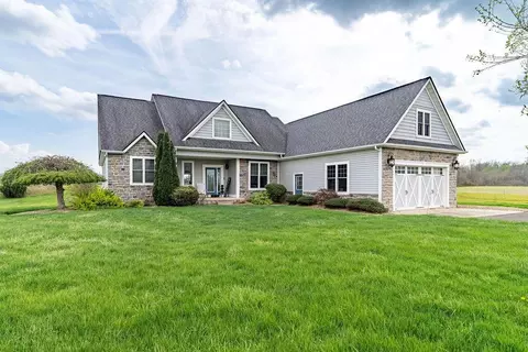 7700 State Route 95, Fredericktown, OH 43019