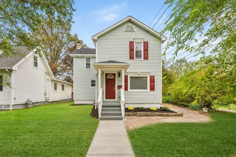 Exterior - 612 E Como Ave, Columbus, OH 43202 photo 1 of 7
