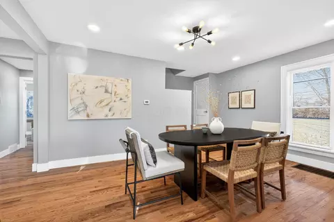 Dining - 612 E Como Ave, Columbus, OH 43202 photo 2 of 4
