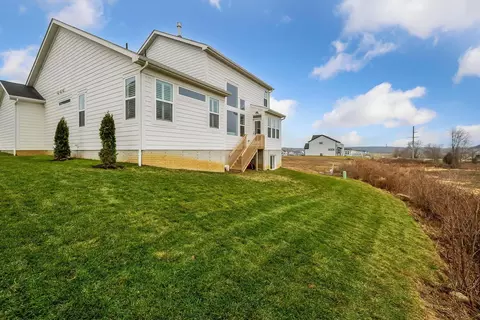 Exterior - 413 Broad Furrows Ave, Delaware, OH 43015 photo 6 of 8