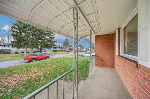 Exterior - 1276 Gresham Rd, Columbus, OH 43204 photo 1 of 3