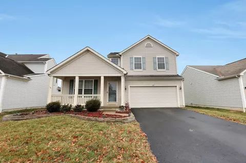 817 Bent Oak Dr, Blacklick, OH 43004