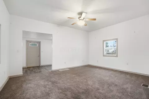 Living - 532 N Prospect St, Marion, OH 43302 photo 2 of 5