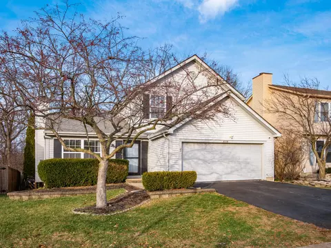 6008 Wexford Park Dr, Columbus, OH 43228