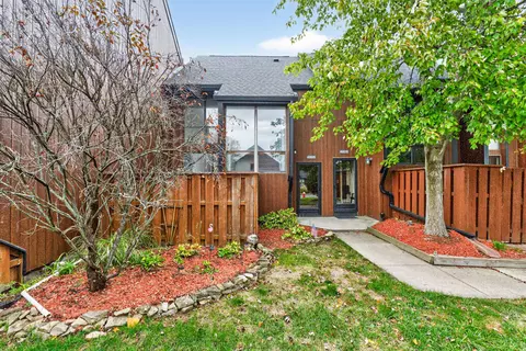 4806 Smoketalk Ln #5, Westerville, OH 43081