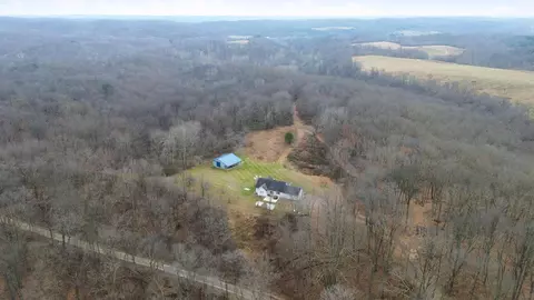 67884 Minnie White Rd, Mcarthur, OH 45651