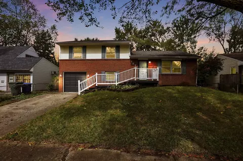 1571 Baxter Dr, Columbus, OH 43227