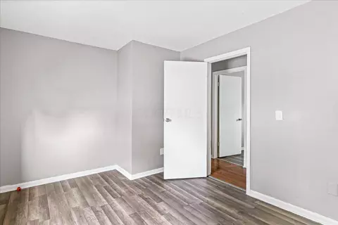 Bedroom - 663 E 2nd Ave, Columbus, OH 43201 photo 2 of 4