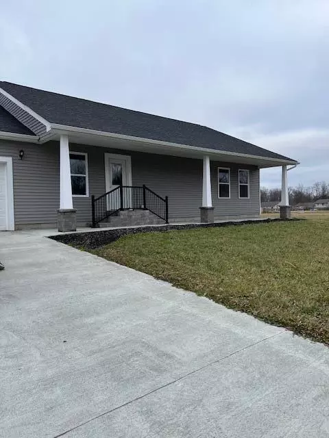 173 Lincoln Pl, North Lewisburg, OH 43060