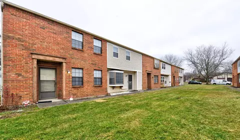 321 Northgate Ct #B, Westerville, OH 43081