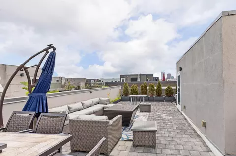 239 Auden Ave, Columbus, OH 43215