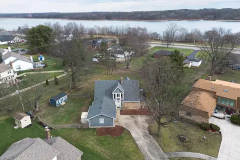 1390 Sugarberry Ct, Westerville, OH 43081