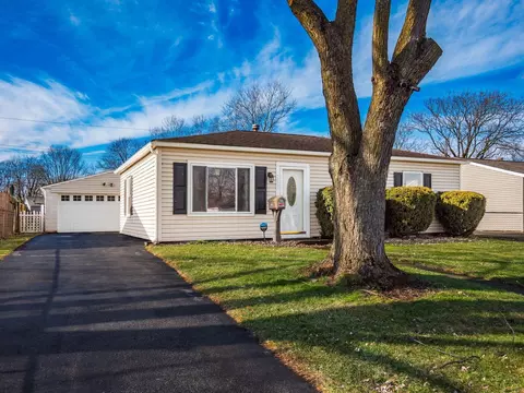 2803 Claude Dr, Columbus, OH 43207