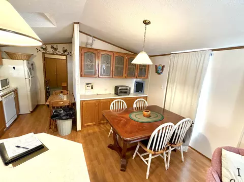 Dining - 55 Colony Dr, Fredericktown, OH 43019 photo 3 of 3