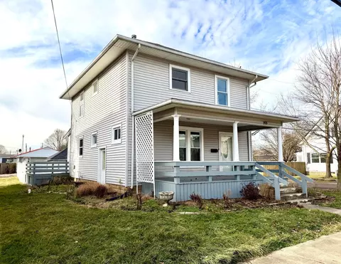 203 Taylor St, Fredericktown, OH 43019