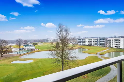 5189 Highpointe Lakes Dr #8304, Westerville, OH 43081