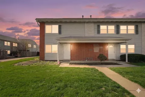 124 Buckeye Cir, Columbus, OH 43217