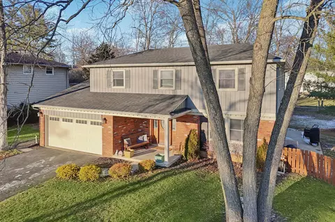 1436 Park Ridge Dr, Columbus, OH 43235