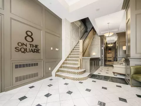 8 E Broad St #502, Columbus, OH 43215