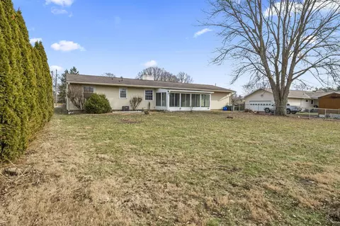 Exterior - 747 Harvey Dr, Marion, OH 43302 photo 13 of 19