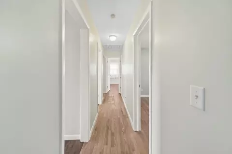 Entry Way - 747 Harvey Dr, Marion, OH 43302 photo 3 of 6