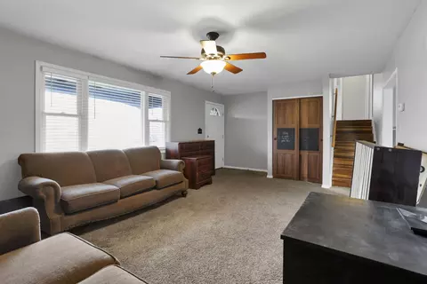 Living - 101 Fieldpoint Rd, Heath, OH 43056 photo 2 of 3
