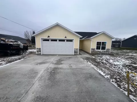 13041 Dogwood Rd NE, Thornville, OH 43076