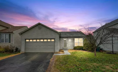 706 Windy Hill Ln, Galloway, OH 43119
