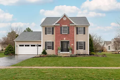 5794 Burnett Dr N, Galena, OH 43021