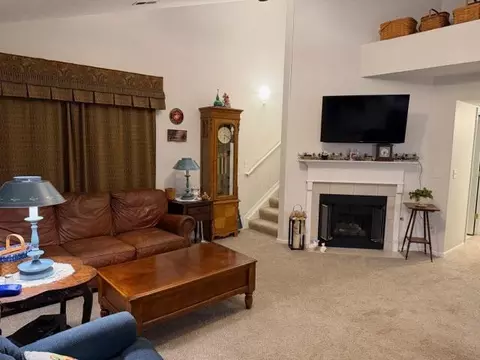 517 Market St, Lithopolis, OH 43136
