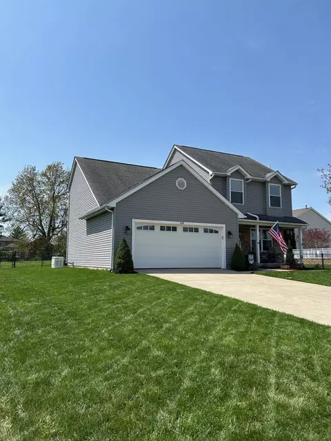 229 Stone Hedge Row Dr, Johnstown, OH 43031